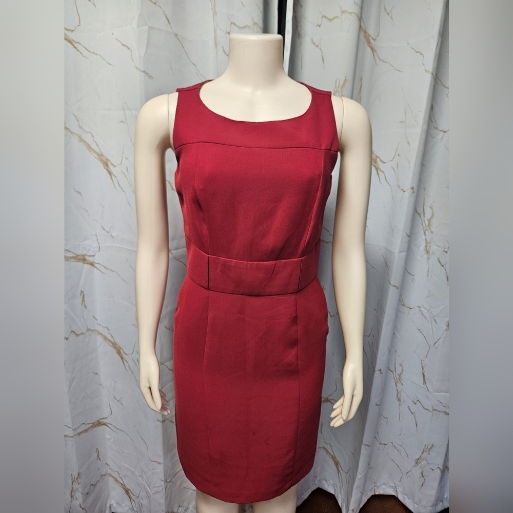 Studio Red Sheath Midi Dress for Cocktail Nights